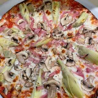 Capricciosa Pizza