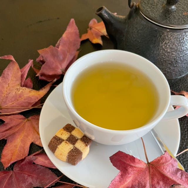 Assorted Organic Loose Teas.