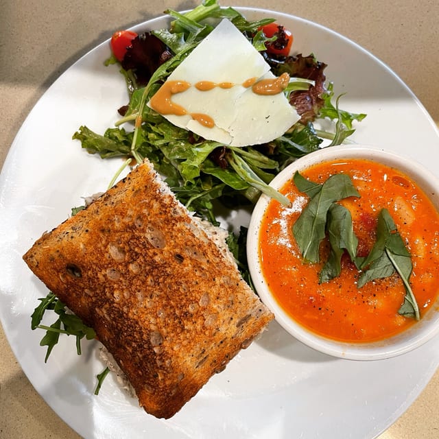 Cup of Soup & Mixed Greens Salad.